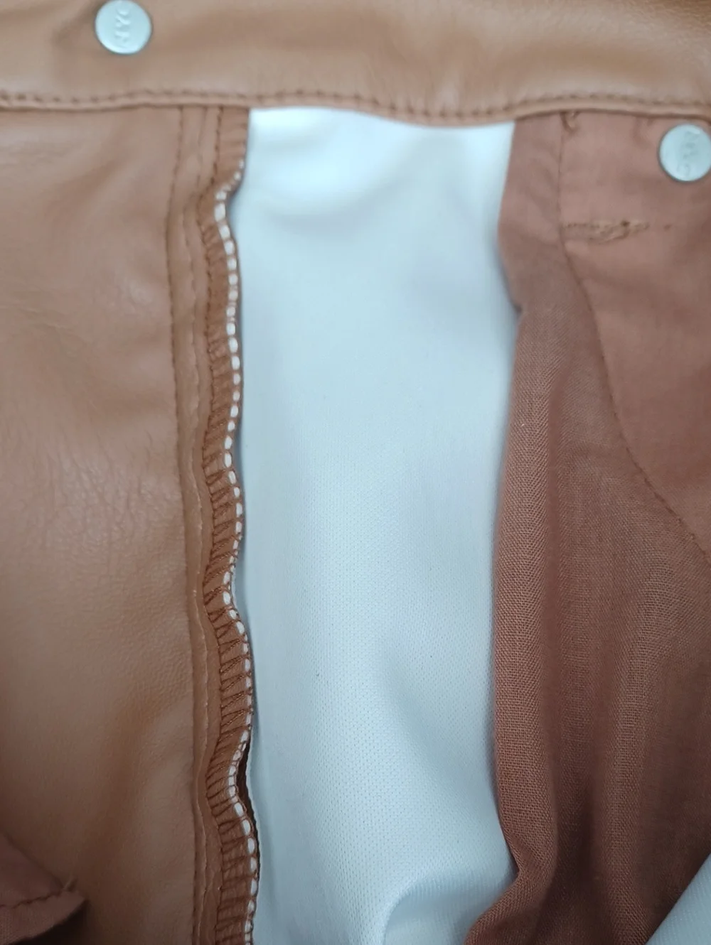 Blanknyc The Baxter Vegan Leather Jeans.Camel Color. Sz. 27. High Rise. EUC! - Picture 7 of 11